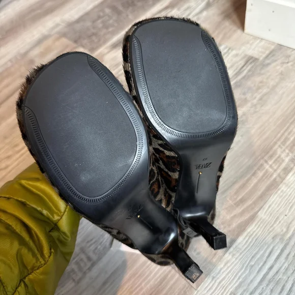 ZARA ANIMAL PRINT LEATHER MULES - BRAND NEW WITH TAG - SIZE 6.5 or 37 - Picture 4 of 8